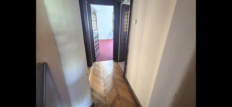 Apartament decomandat în Romană