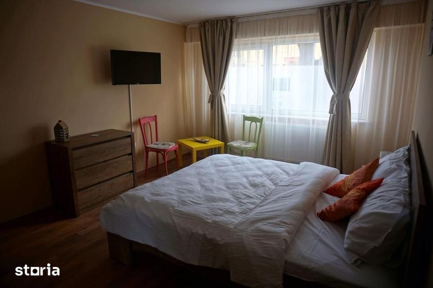 Apartament cu 3 camere decomandat în Faleza Nord