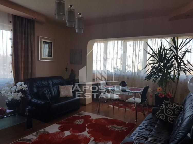 Apartament cu 3 camere decomandat, mobilat în Tipografilor