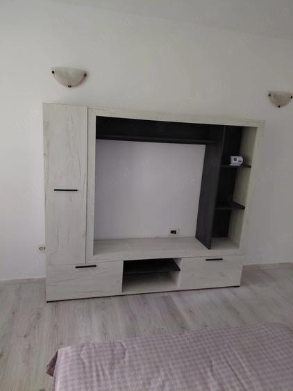 Garsonieră decomandată în Astra