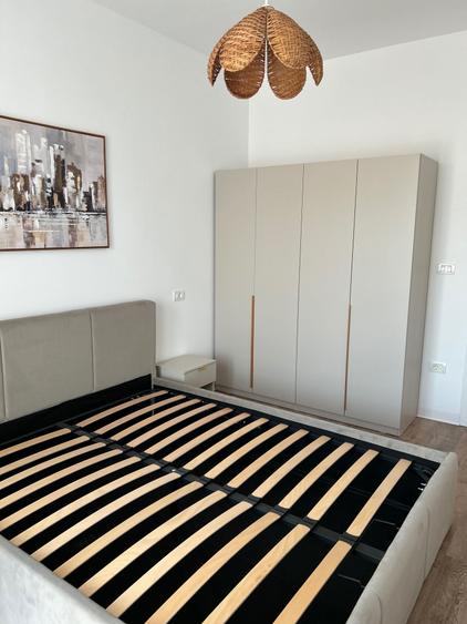 Apartament cu 2 camere decomandat în Giroc