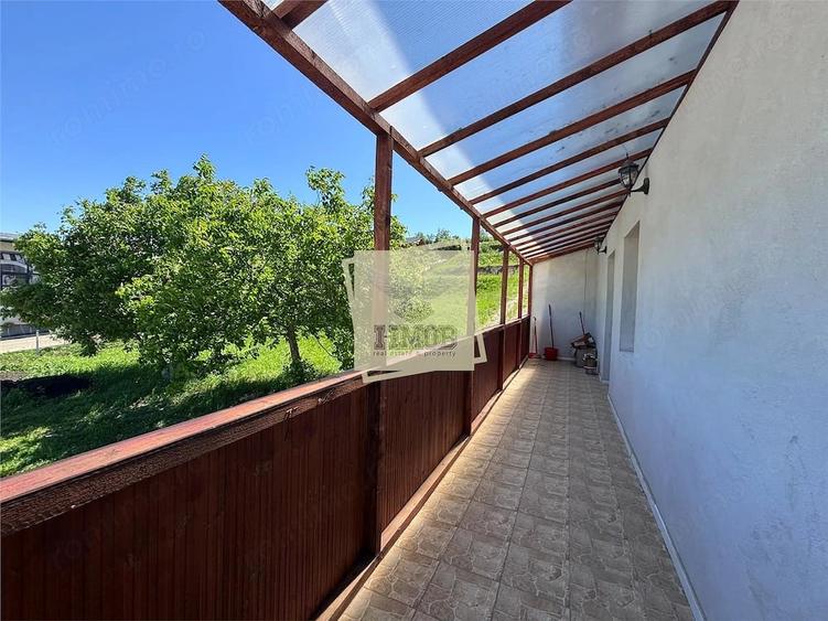 Apartament cu 3 camere decomandat în Șura Mare
