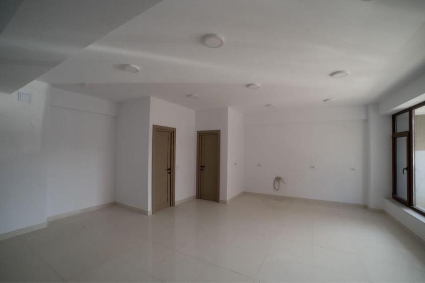 Spațiu comercial, de 315 mp, în Central