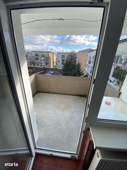 Apartament 3 camere de vanzare , Independetei M17 , et.4 , 71.500 euro - 9