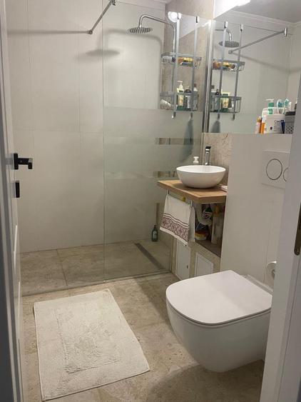 Apartament cu 2 camere decomandat, mobilat în Plopilor