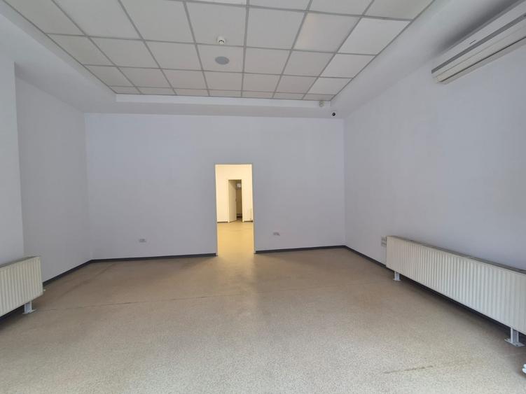 Spațiu comercial, de 60 mp, în Moara de foc