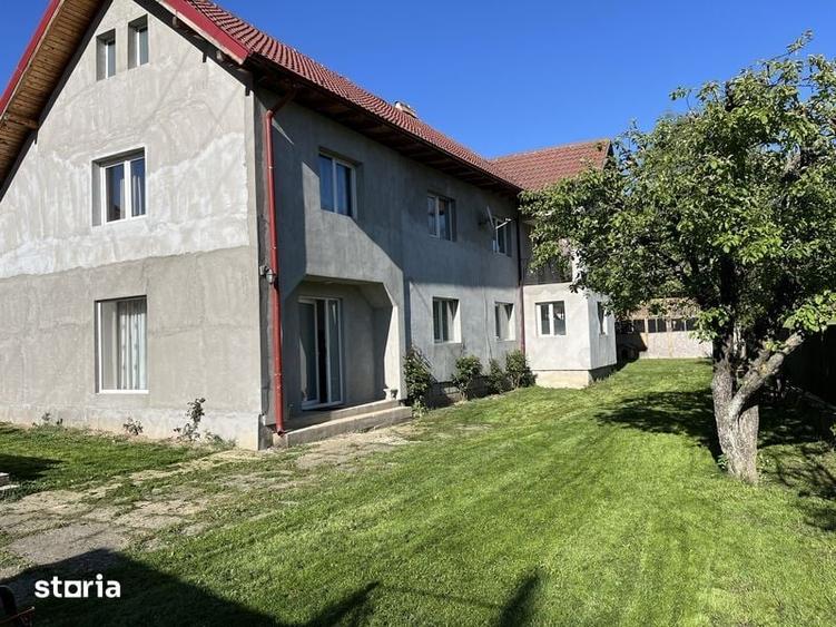 Casă cu 4 camere decomandat cu Teren 150 Mp în Lerești
