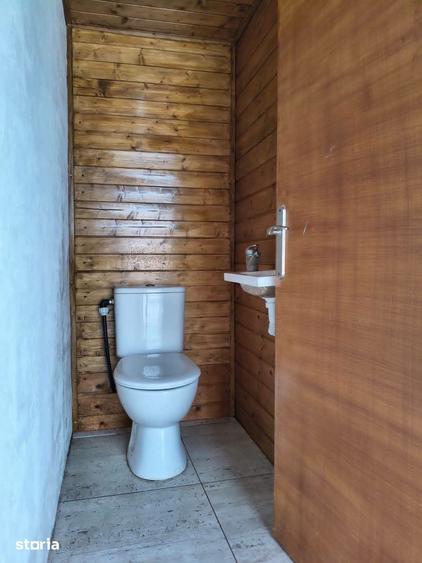 Casă cu 4 camere cu Teren 1200 Mp în Central