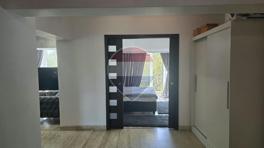 Apartament cu 3 camere decomandat, mobilat în Unirii