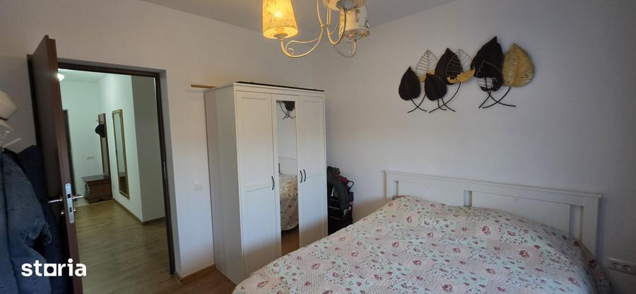 Casă cu 4 camere cu Teren 450 Mp în Clinceni