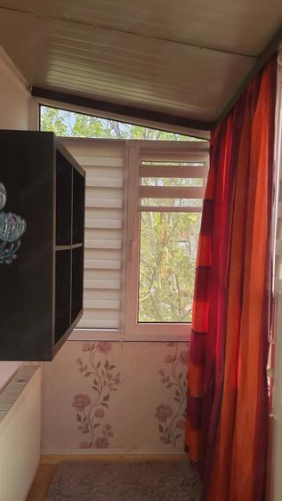 Apartament cu 2 camere semidecomandat în 1 Decembrie