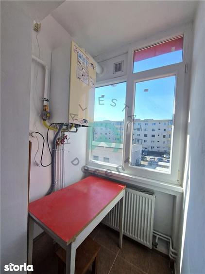 Garsonieră decomandată în Astra
