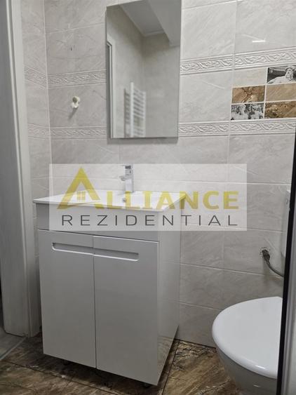 Garsonieră decomandată în Berceni