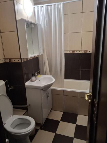 Apartament cu 2 camere decomandat în Iosia
