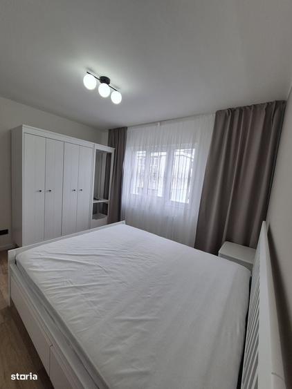 Apartament cu 2 camere decomandat în Precista