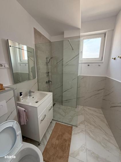 Apartament cu 2 camere în Rovine