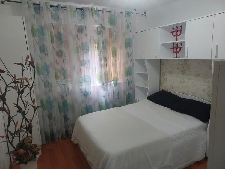 Apartament cu 2 camere semidecomandat în Exterior Vest