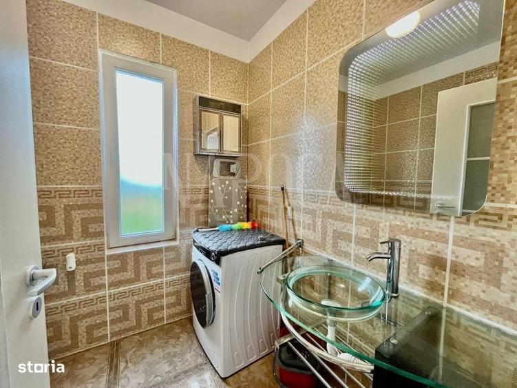 Apartament cu 3 camere decomandat în Zorilor