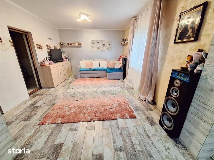 Casă cu 3 camere cu Teren 263 Mp în Letea Veche