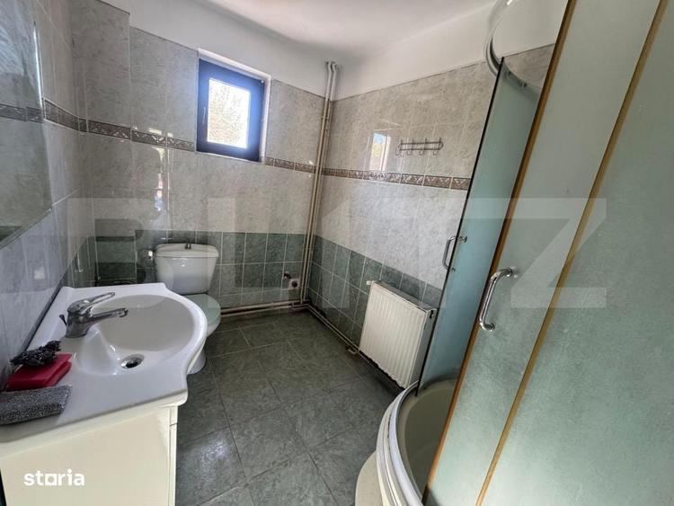 Casă cu 4 camere cu Teren 650 Mp în Bariera Vâlcii