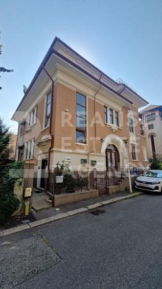 Birou, de 120 mp, în Aviatorilor