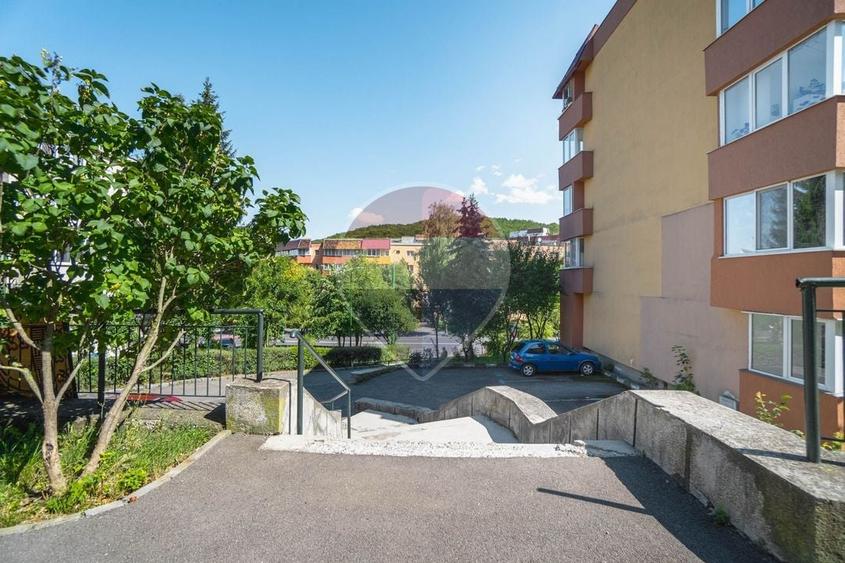 Apartament 2 camere de închiriat – Bulevardul Valea Cetății - 12