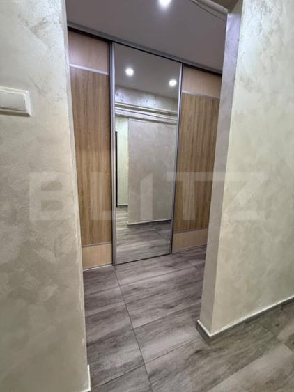 Apartament cu 2 camere decomandat în Micro 13