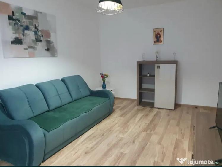 Garsonieră decomandată în Avantgarden