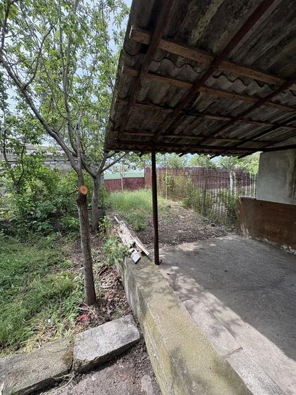 Casă cu 4 camere în Variașu Mare