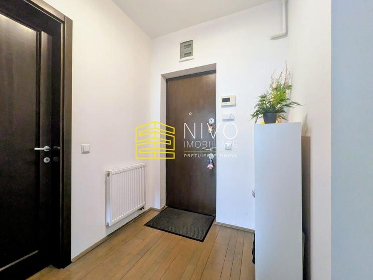Apartament cu 3 camere decomandat, mobilat în Tudor