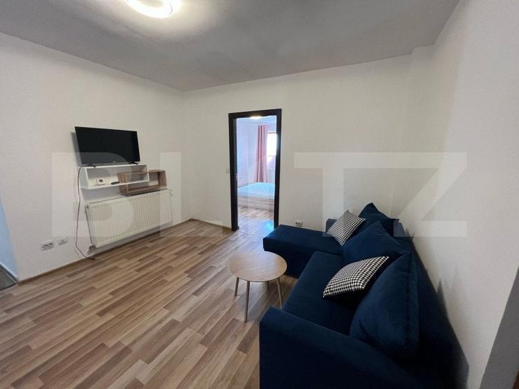 Apartament cu 2 camere semidecomandat, mobilat în Calea Severinului — fotografia 1