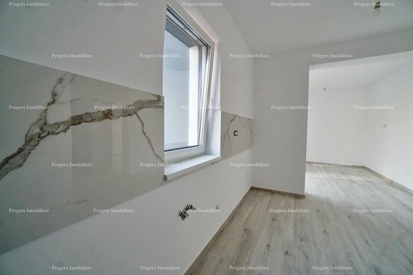 Apartament cu 2 camere semidecomandat în Girocului