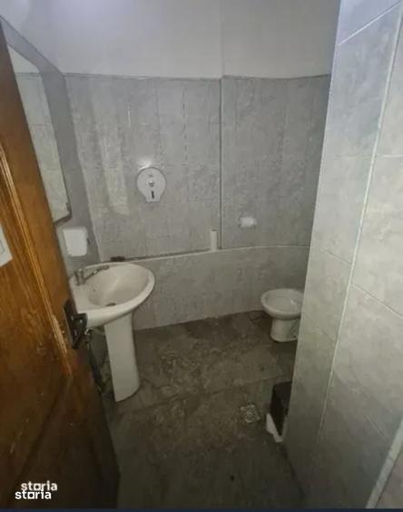 Spațiu comercial, de 47 mp, în Calarași 4