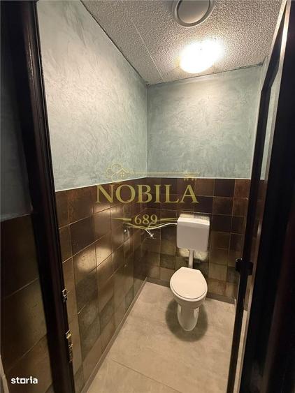 Spațiu comercial, de 100 mp, în Central