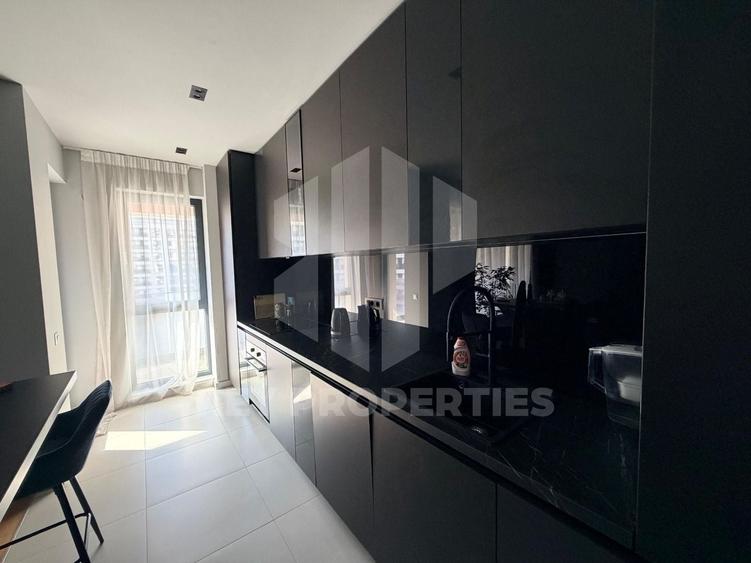 Apartament cu 2 camere semidecomandat, mobilat în Aviației