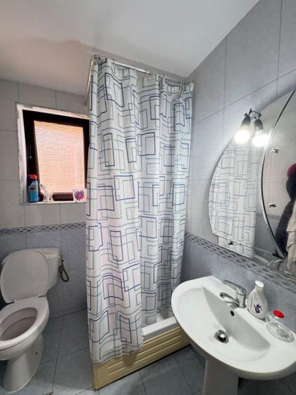 Casă cu 3 camere cu Teren 200 Mp în Palas
