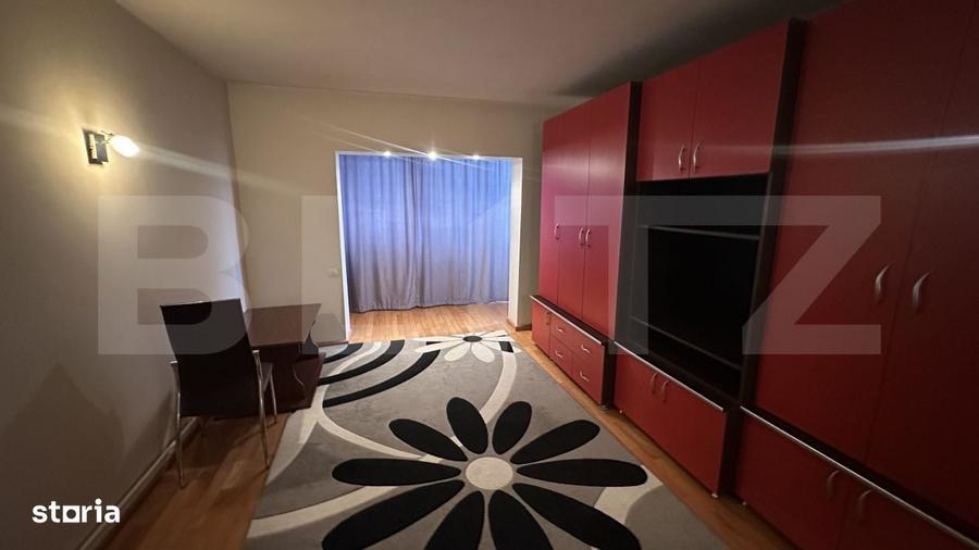 Apartament cu 3 camere decomandat în Deve