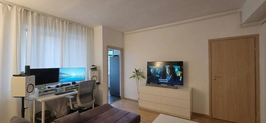 Apartament cu 2 camere semidecomandat în Dămăroaia