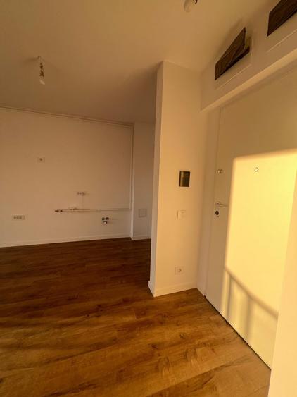 Apartament cu 2 camere în Barbu Văcărescu