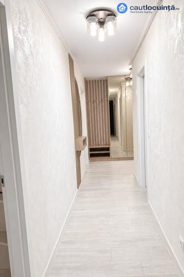 Apartament cu 3 camere decomandat, mobilat în Industriilor