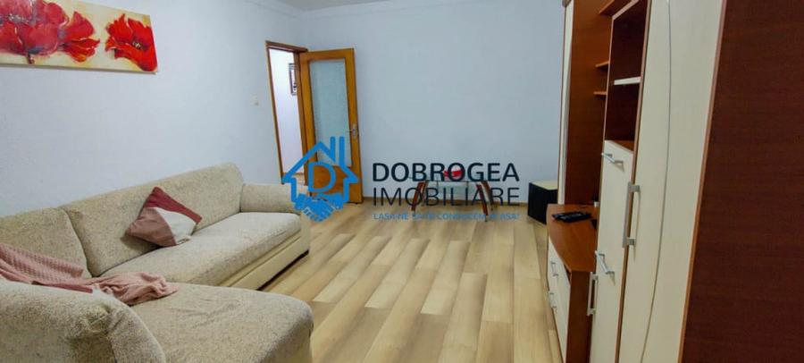 Apartament cu 2 camere decomandat în E3