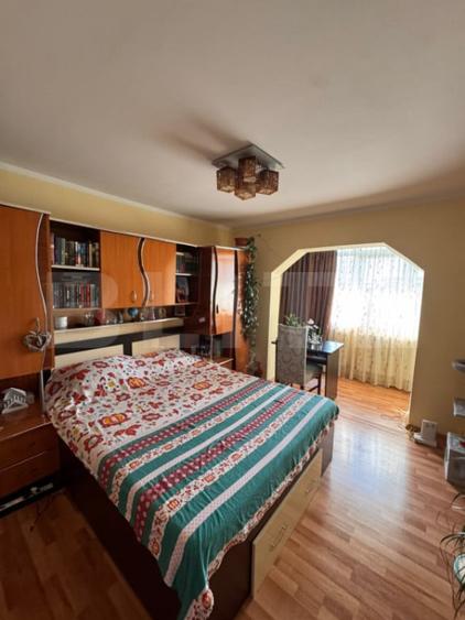 Apartament 2 camere, decomandat, Obcini - 3