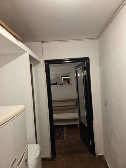 Apartament cu 2 camere semidecomandat în Exterior Vest