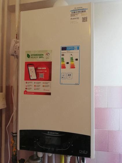 Apartament cu 3 camere decomandat în Calea București