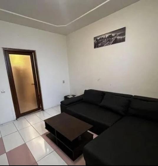 Garsonieră zona  cet  mobilată utilată 22  mp - 1