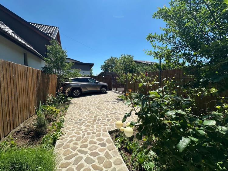 Casă individuală cu 5 camere cu Canalizare în Corbeanca