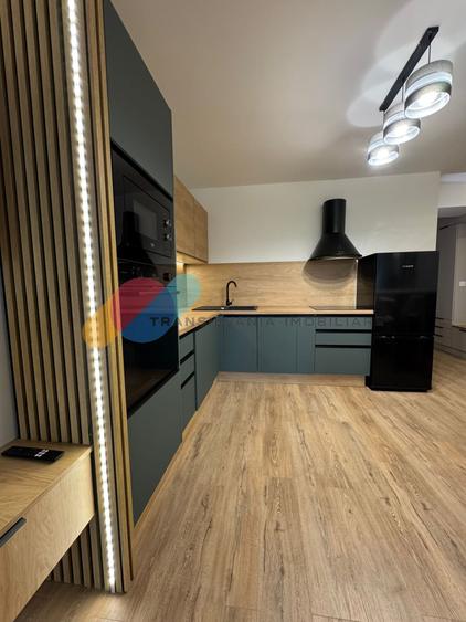 Apartament cu 2 camere semidecomandat, mobilat în Dâmbul Rotund