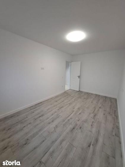 Apartament cu 2 camere decomandat în Bartolomeu