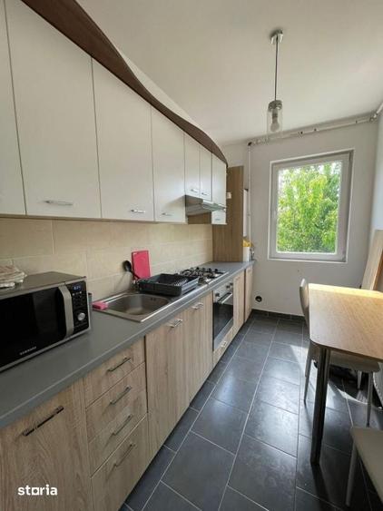 Apartament cu 3 camere în Bună Ziua