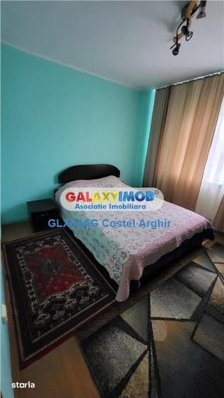 Apartament cu 4 camere decomandat în Găvana